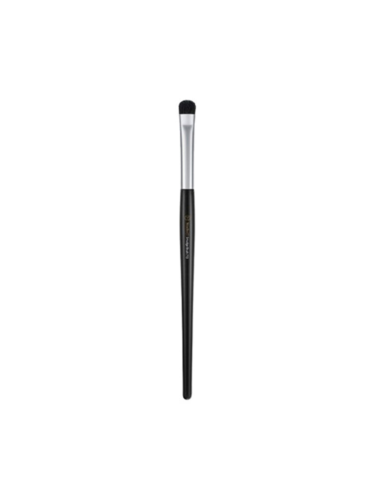 Studio 17 Point eye smudge brush 713