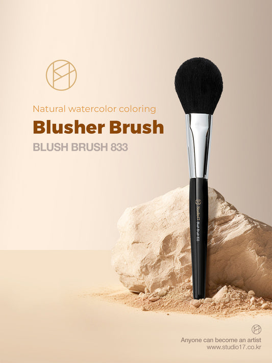 Studio 17 Blush brush 833