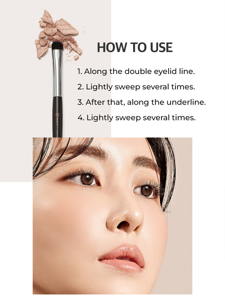 Studio 17 Point eye smudge brush 713