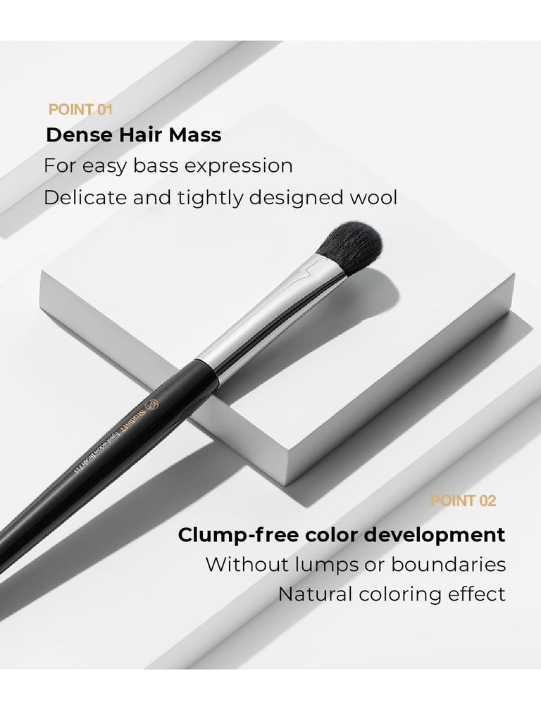 Studio 17 Base eyeshadow brush 711