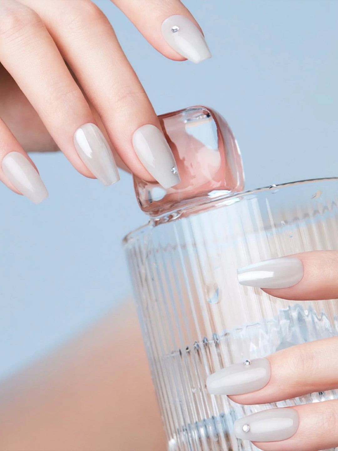 DASHING DIVA MAGICPRESS Pearl Grey