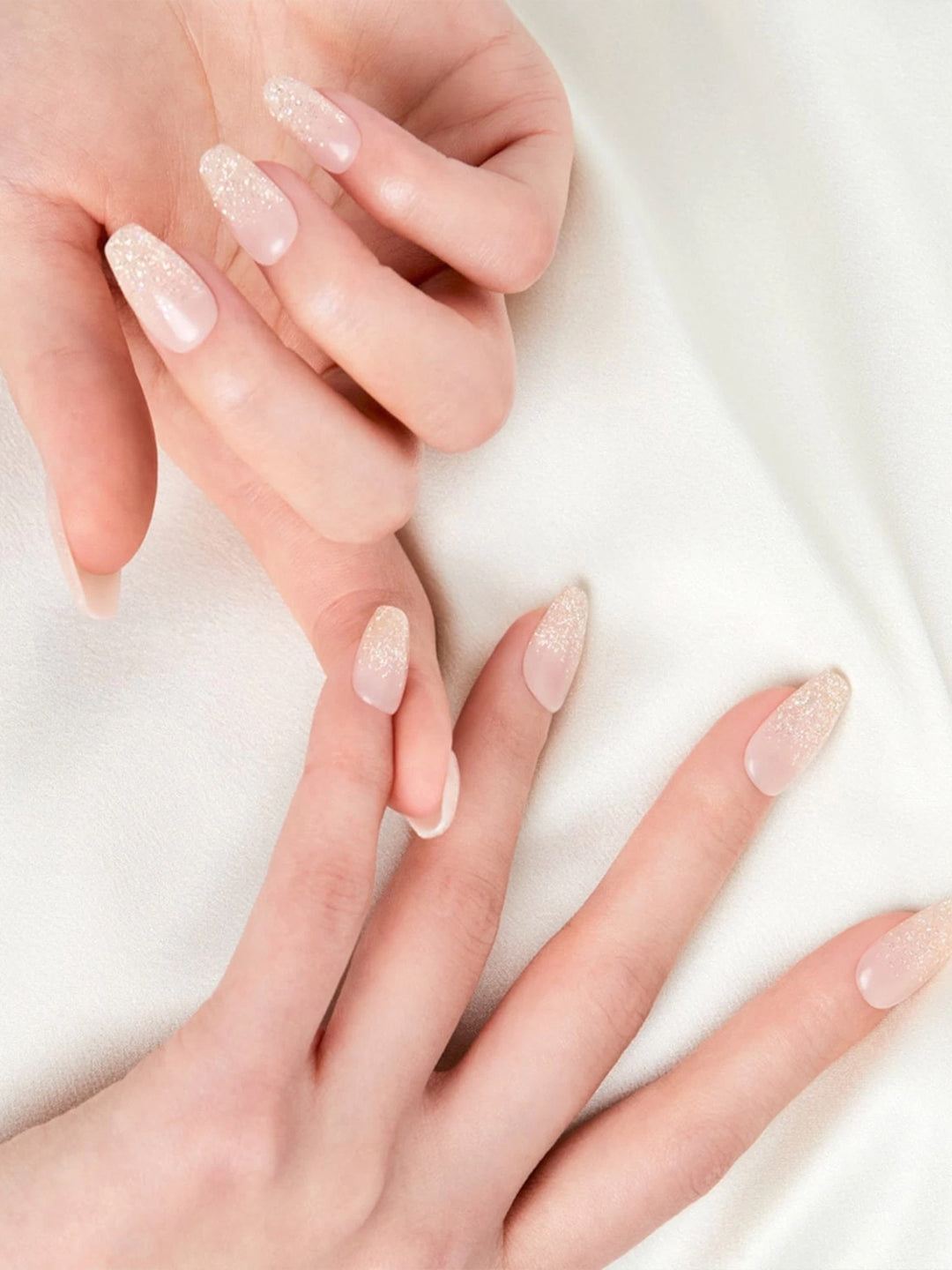 DASHING DIVA MAGICPRESS Glittery