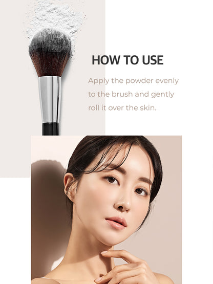 Studio 17 Velvet powder brush 423