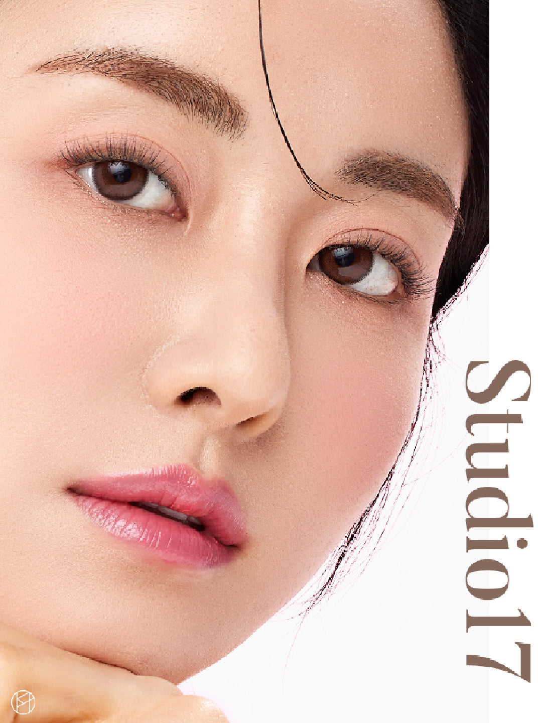 Studio 17 Base eyeshadow brush 711