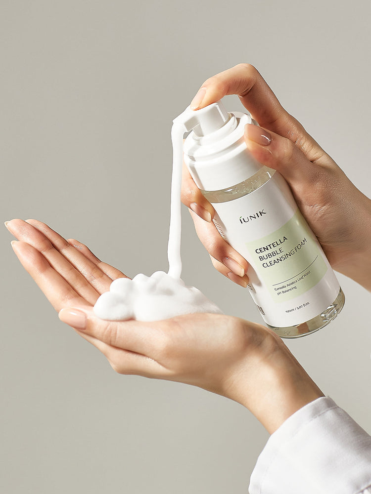 Iunik - Centella Bubble Cleansing Foam – view 3