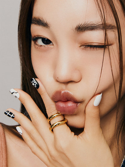 DASHING DIVA MAGICPRESS Ink Sketch