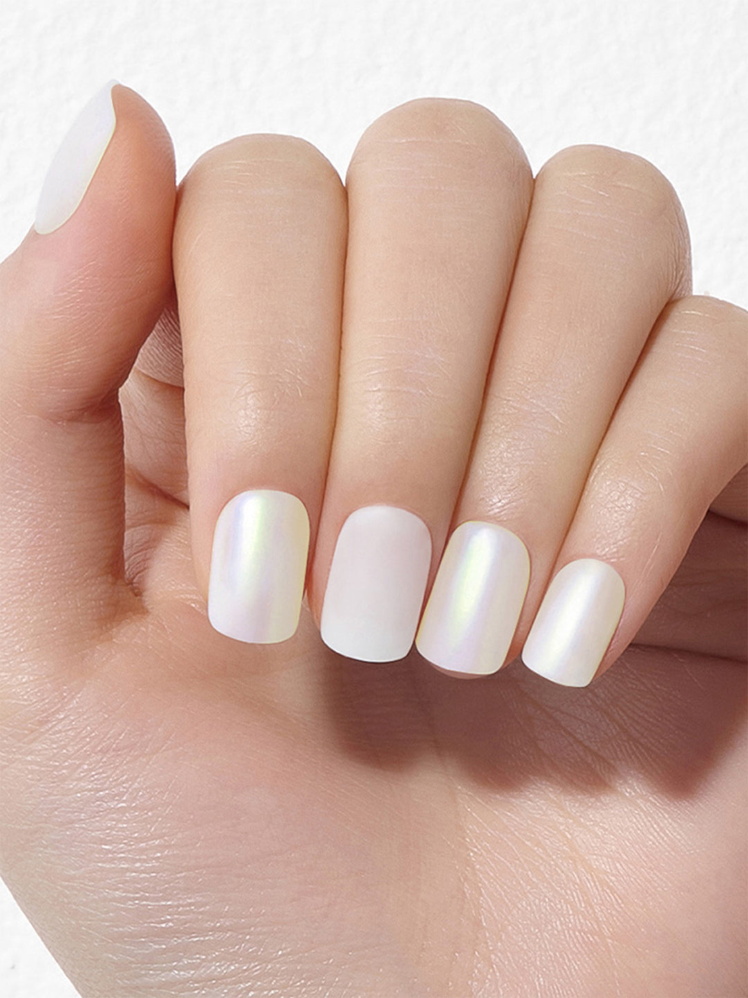 DASHING DIVA MAGICPRESS Pearly Shine