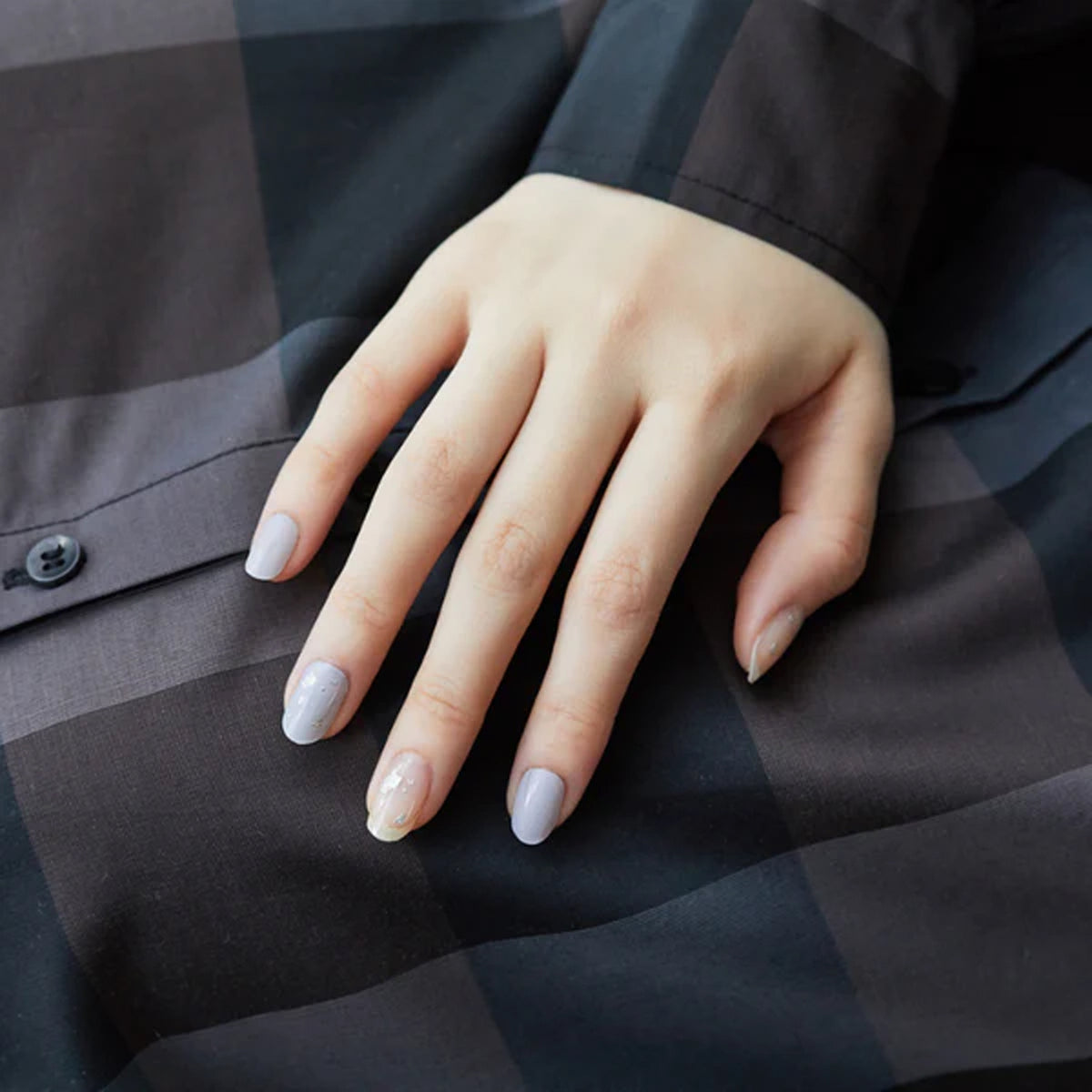 Dashing Diva Glaze Silver Marble – view 2