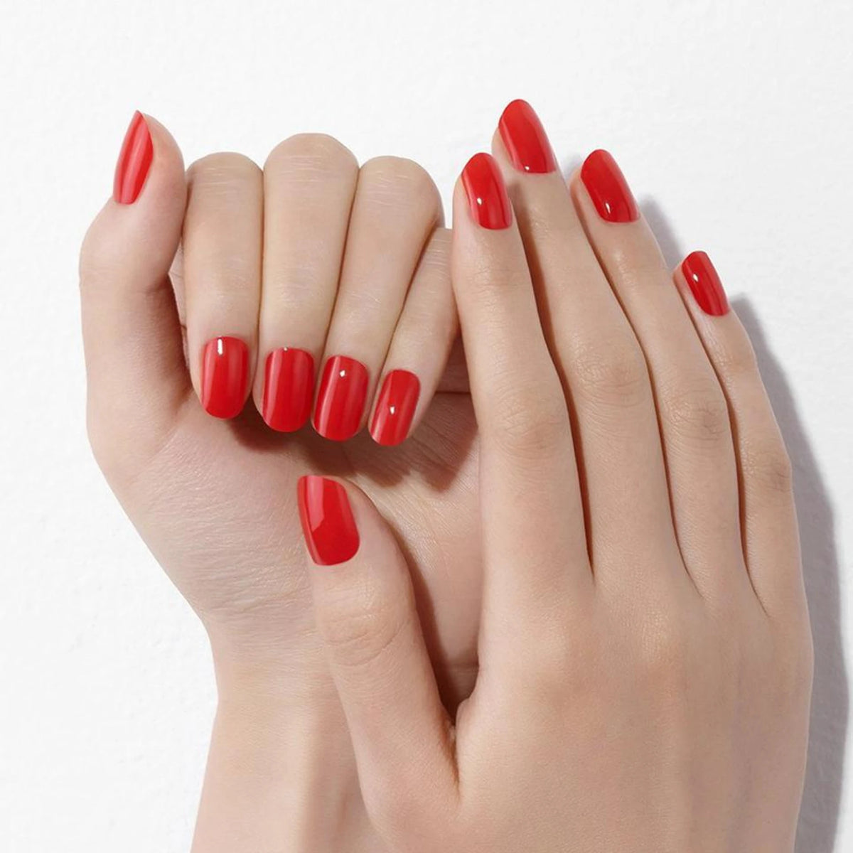 Dashing Diva Glaze Vivid Red – view 2