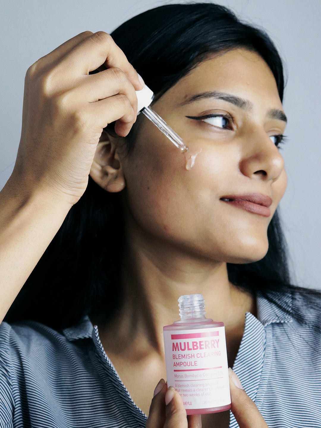 A'PIEU Mulberry Blemish Clearing Ampoule For Anti-Aging and Brightening Women (30ml)