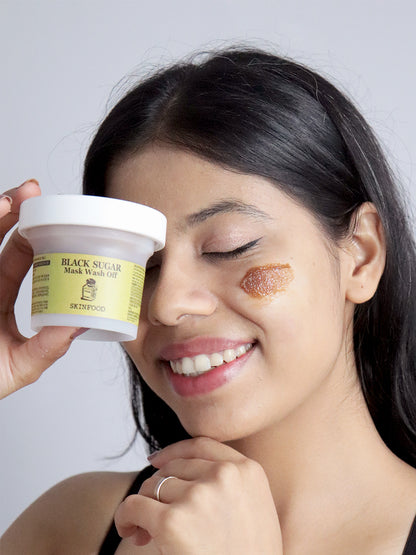 SKINFOOD Black Sugar Mask Wash Off for Smooth and Exfoliate Skin -Unisex (100g)