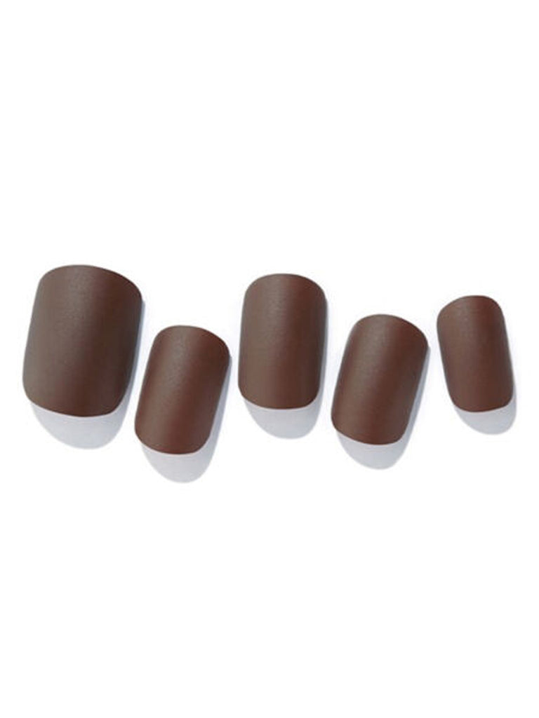 Brown Nail Polish Is Winter's Hottest Manicure Color & We're Obsessed