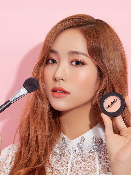 MUSTAEV CHEEKY CHIC BLUSH #01 ODD PINK