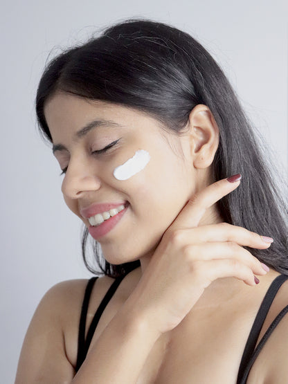 Suntique I'M PURE Perfect Cica SPF50+pa++++ : , Non-sticky and non-greasy texture(50ml)