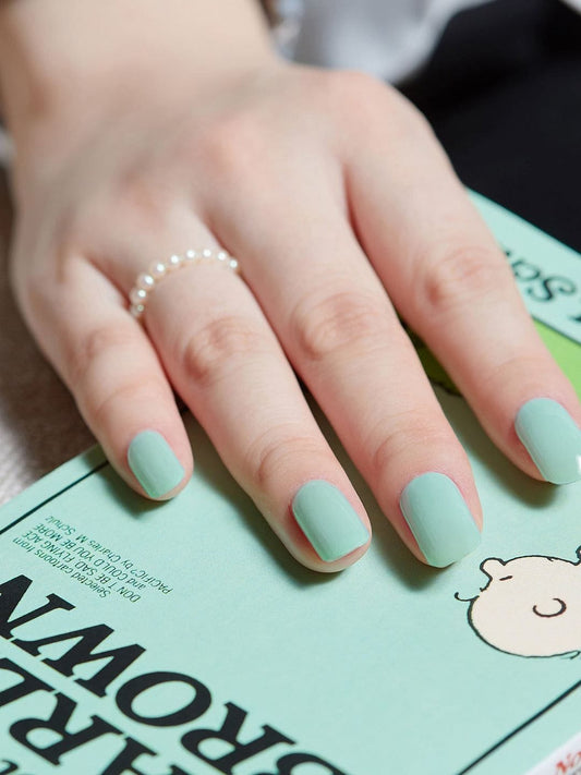 Dashing Diva Glaze True Mint