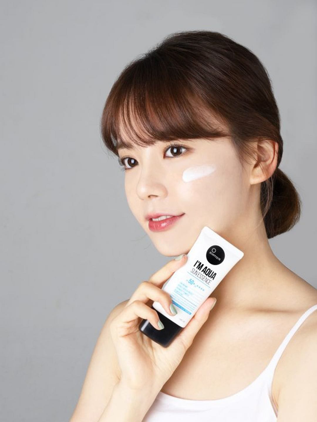 Suntique I'M AQUA SUN ESSENCE(50ml)